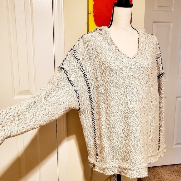 Free People | Oversized Sweater Hoodie - Picture 6 of 7